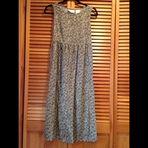 Sleeveless, slight empire waist, dress